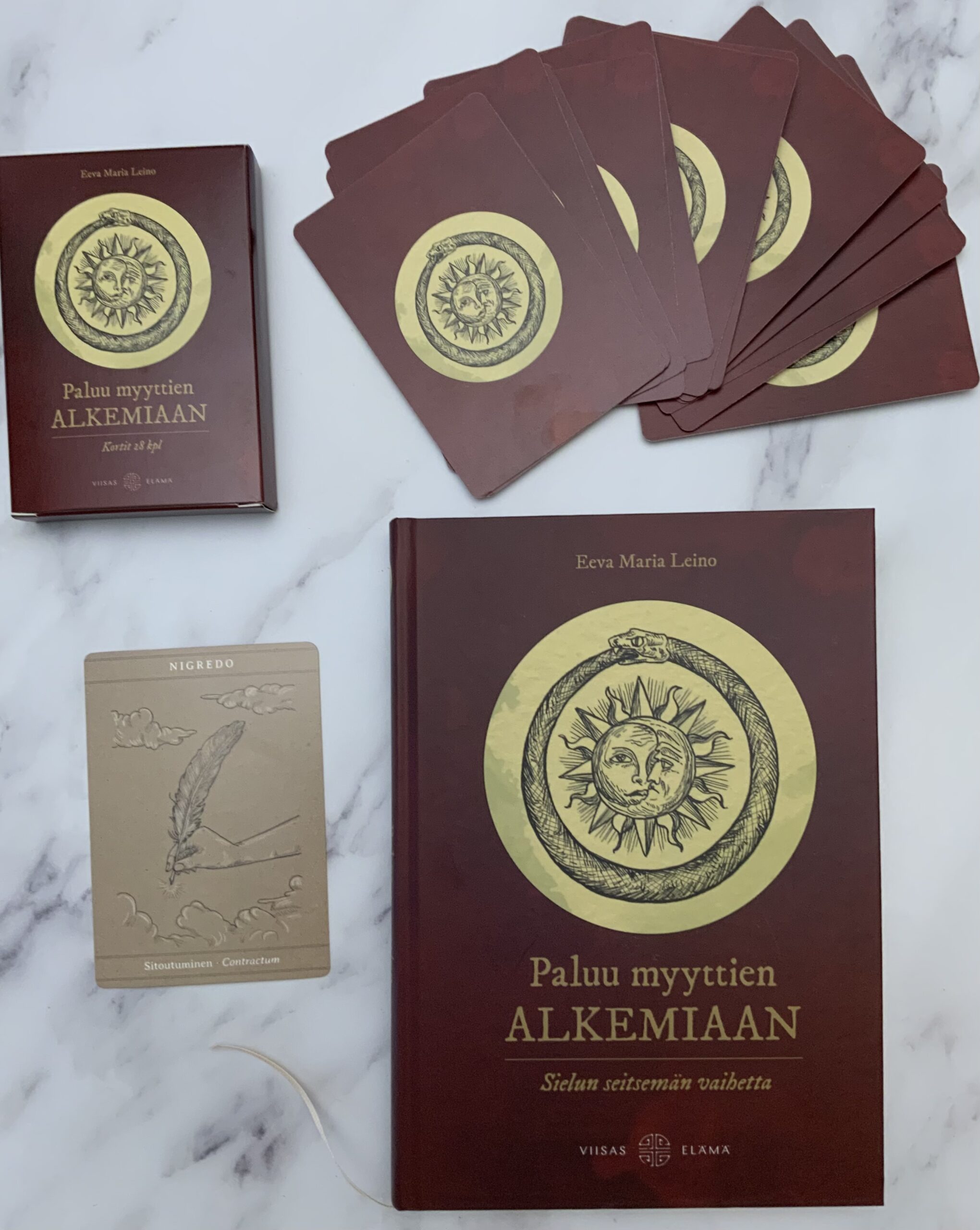 Paluu myyttien alkemiaan kirja + kortit - Image 2