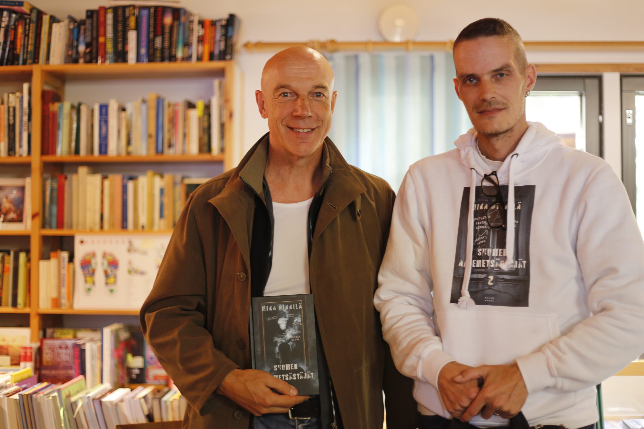 Kuolleiden jäljillä - Image 2